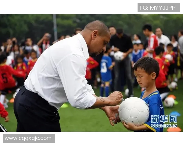 如何向足球球星请求签名的正确方式和注意事项